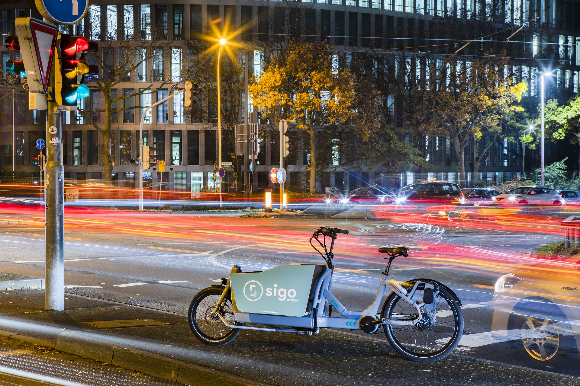 sigo Lastenrad bei Nacht