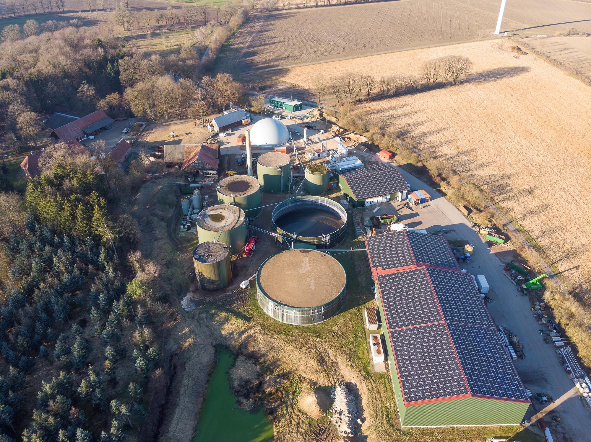 Bild aus der Vogelperspektive der Biomethan Soltau Anlage